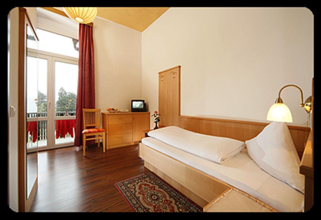 Single Room,247219829:JPEG